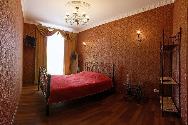 Classic Apartment In Deribasovskay